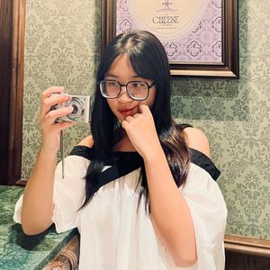 Nguyễn Lê Hoàng Mai's avatar